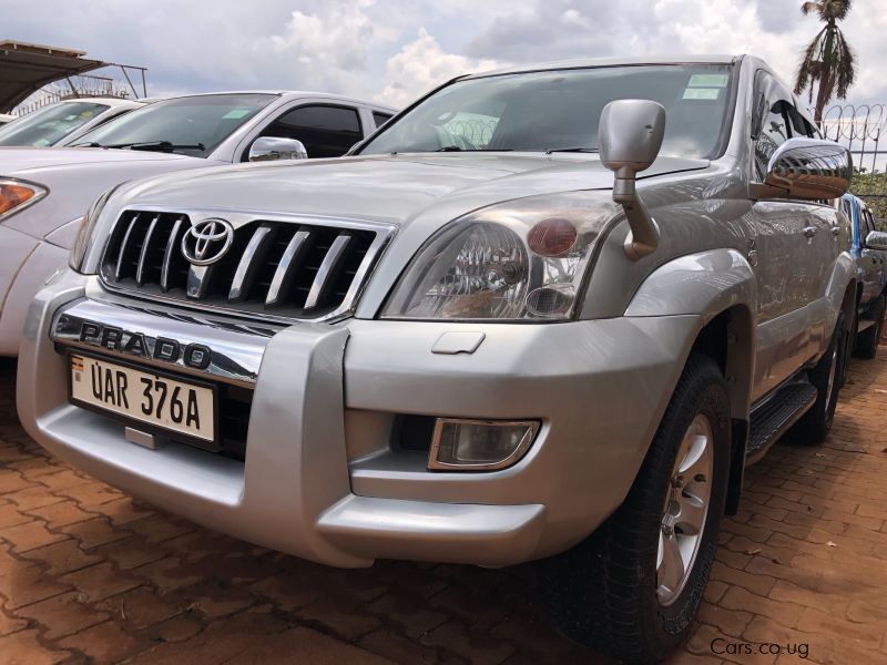 Toyota Land Cruiser Prado  in Uganda