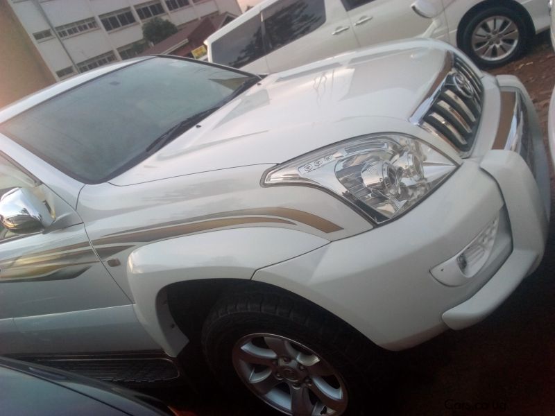 Toyota Land cruiser TX Prado in Uganda