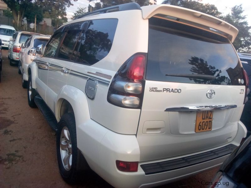 Toyota Land cruiser TX Prado in Uganda