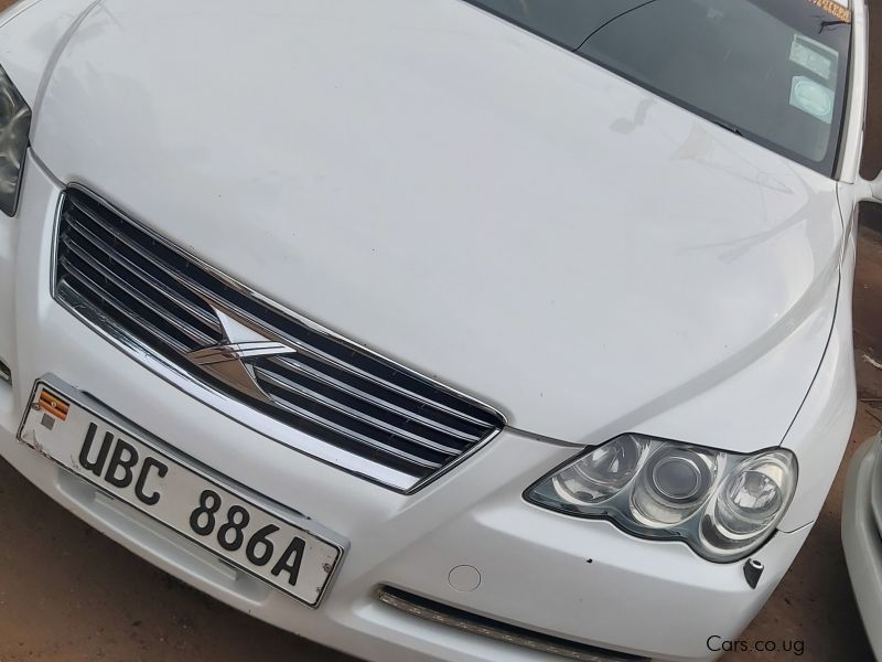 Toyota MARK X in Uganda