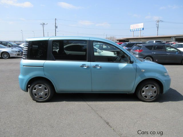 Toyota Sienta in Uganda