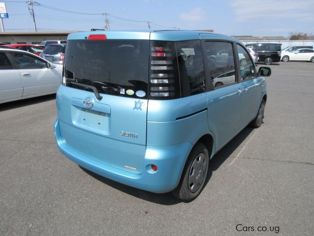 Toyota Sienta in Uganda