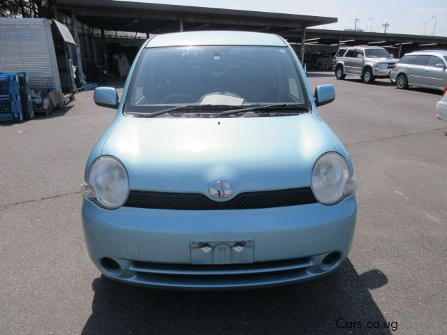 Toyota Sienta in Uganda