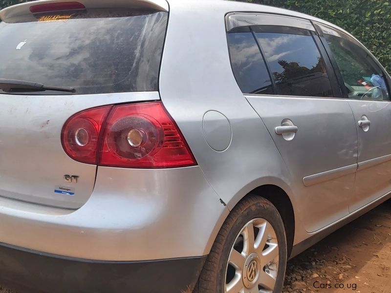 Volkswagen Golf in Uganda