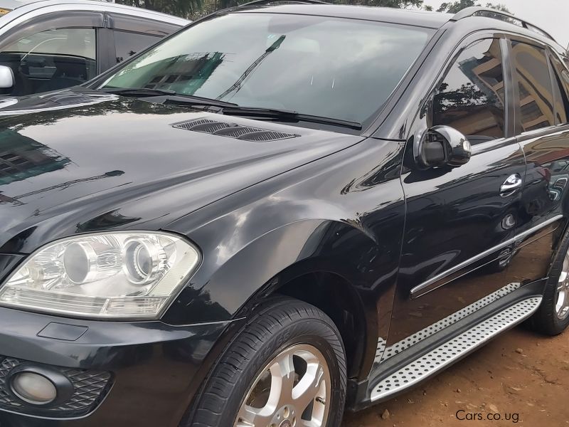 Mercedes-Benz ML in Uganda