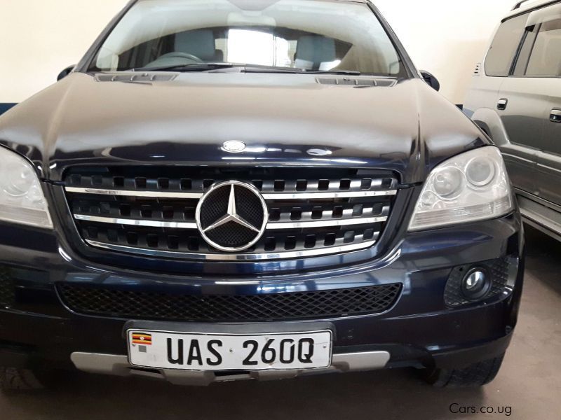 Mercedes-Benz ML 320 in Uganda