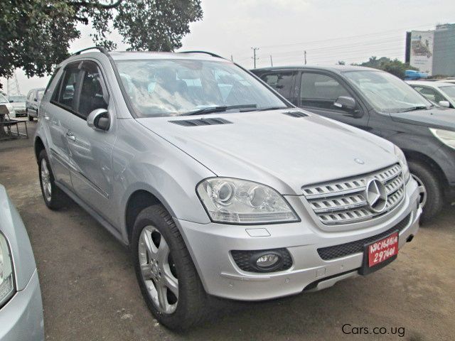 Mercedes-Benz ML 350 in Uganda