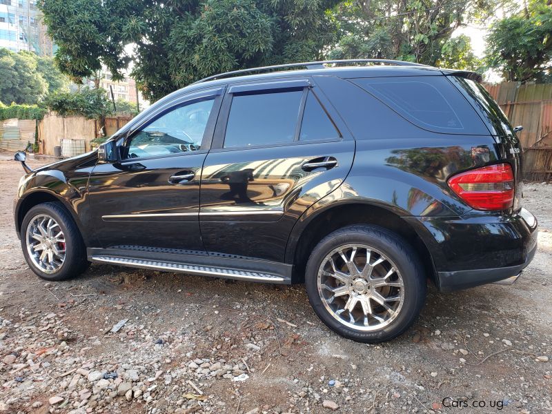 Mercedes-Benz Ml in Uganda