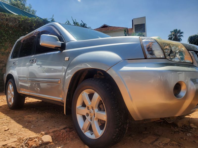 Nissan X-trail in Uganda