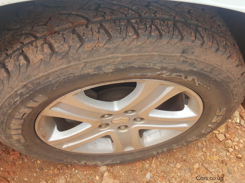 Suzuki Escudo in Uganda