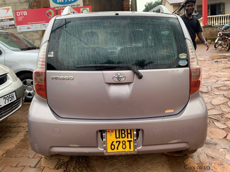 Toyota  passo in Uganda