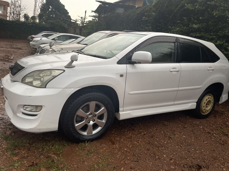 Toyota Harrier in Uganda