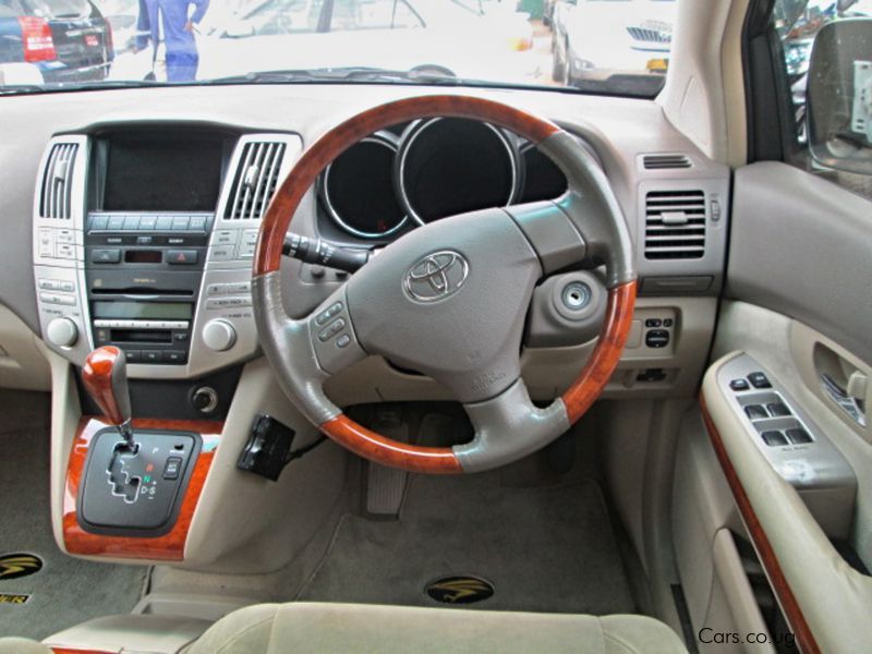 Toyota Harrier in Uganda