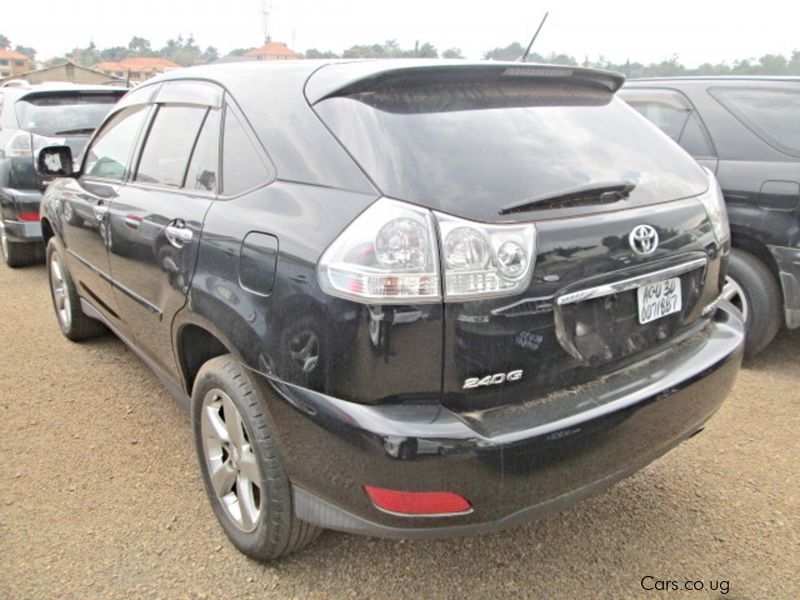 Toyota Harrier in Uganda