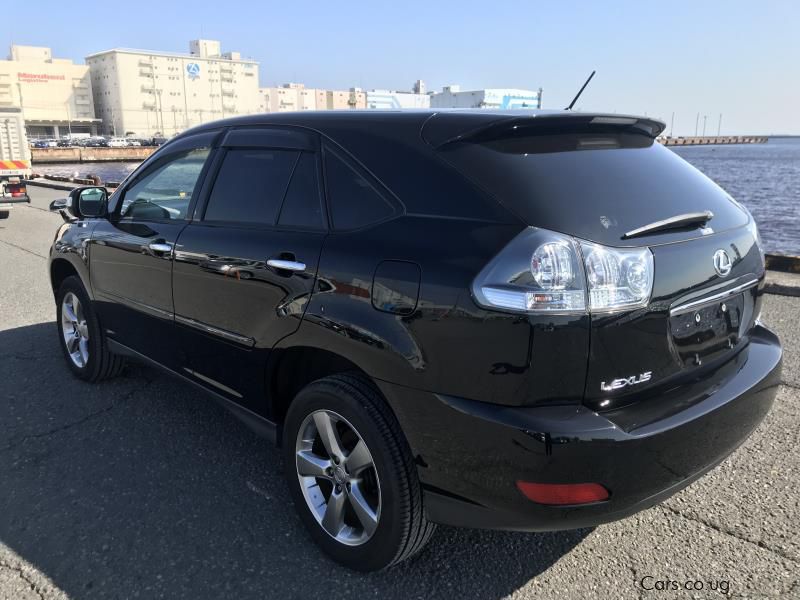 Toyota Harrier in Uganda