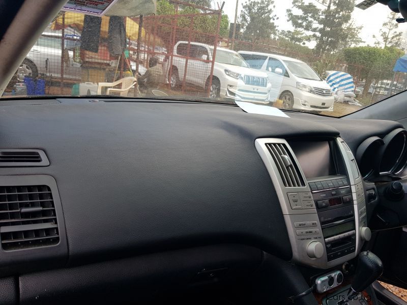 Toyota Harrier in Uganda