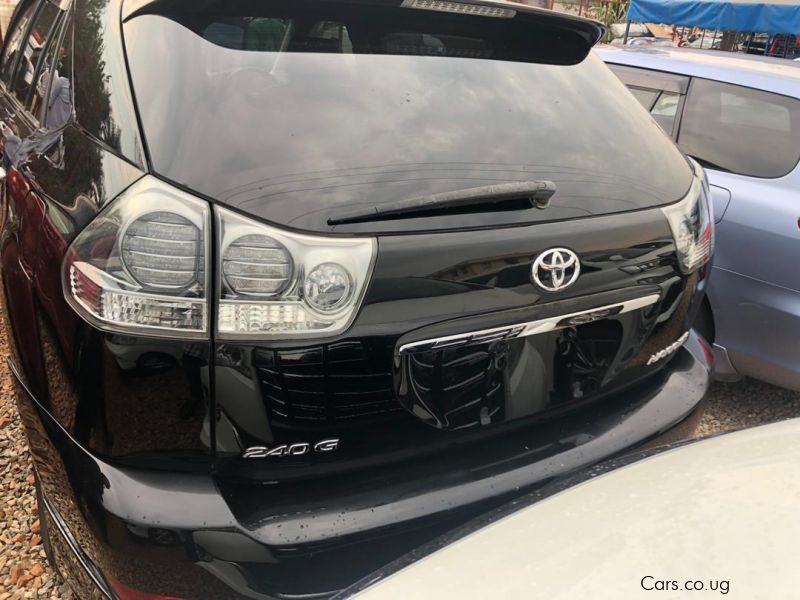 Toyota Harrier in Uganda