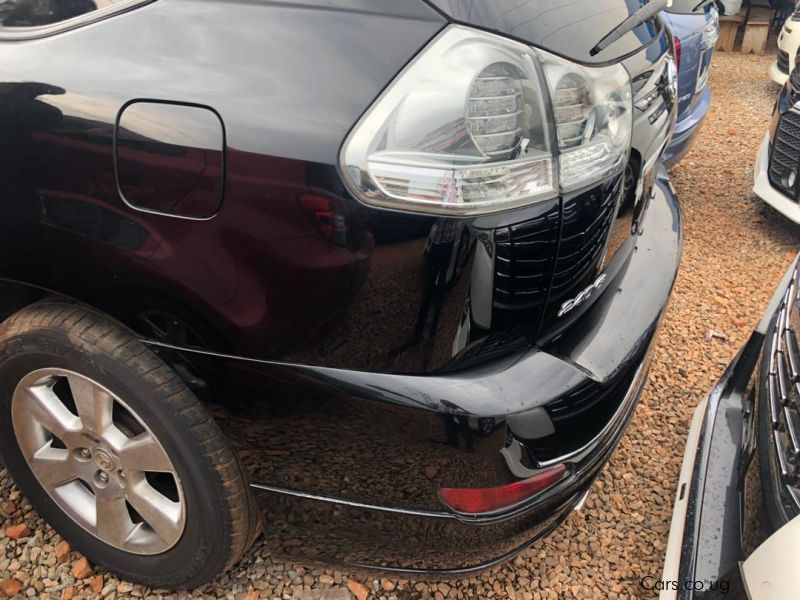 Toyota Harrier in Uganda