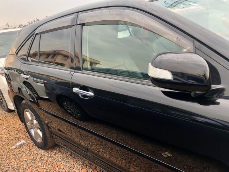 Toyota Harrier in Uganda