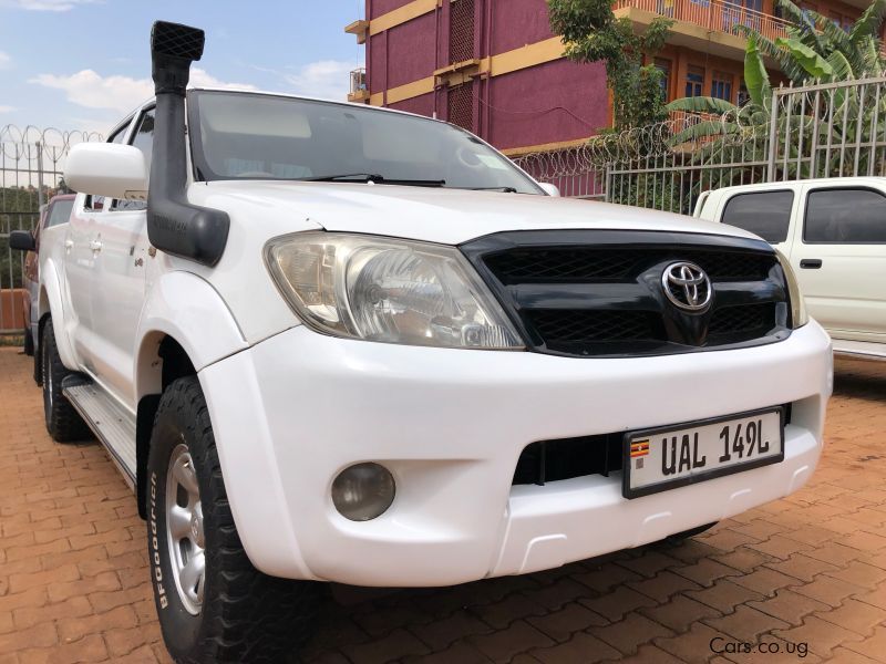 Toyota Hilux Double Cabin in Uganda