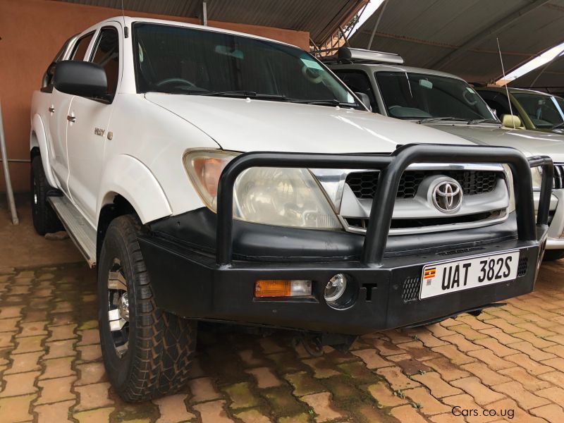 Toyota Hilux Double Cabin in Uganda