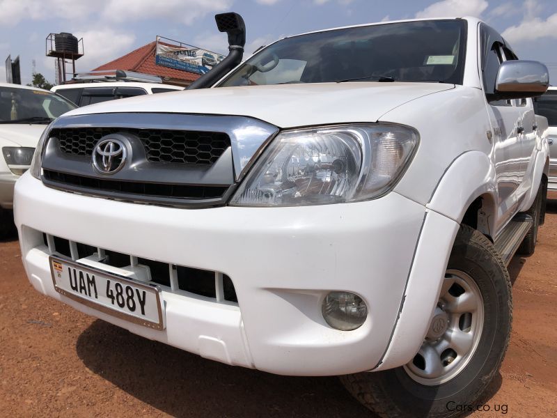 Toyota Hilux Double Cabin in Uganda