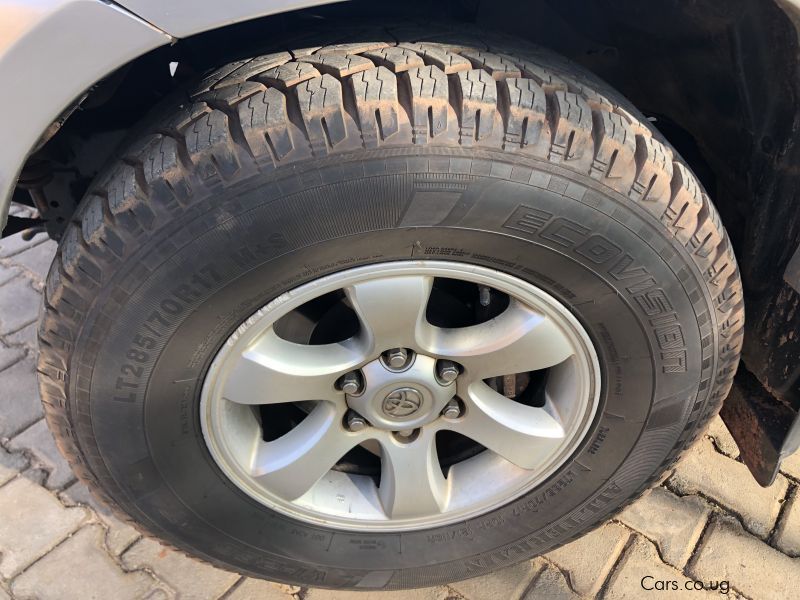 Toyota Land Cruiser Prado Tx in Uganda