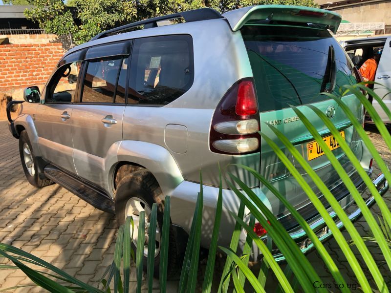 Toyota Land Cruiser Prado Tx in Uganda