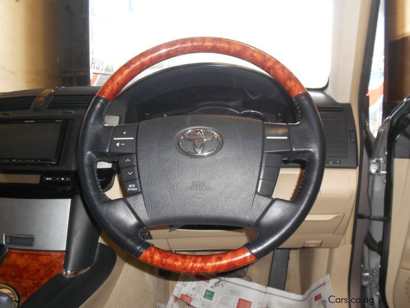 Toyota MARK-X in Uganda