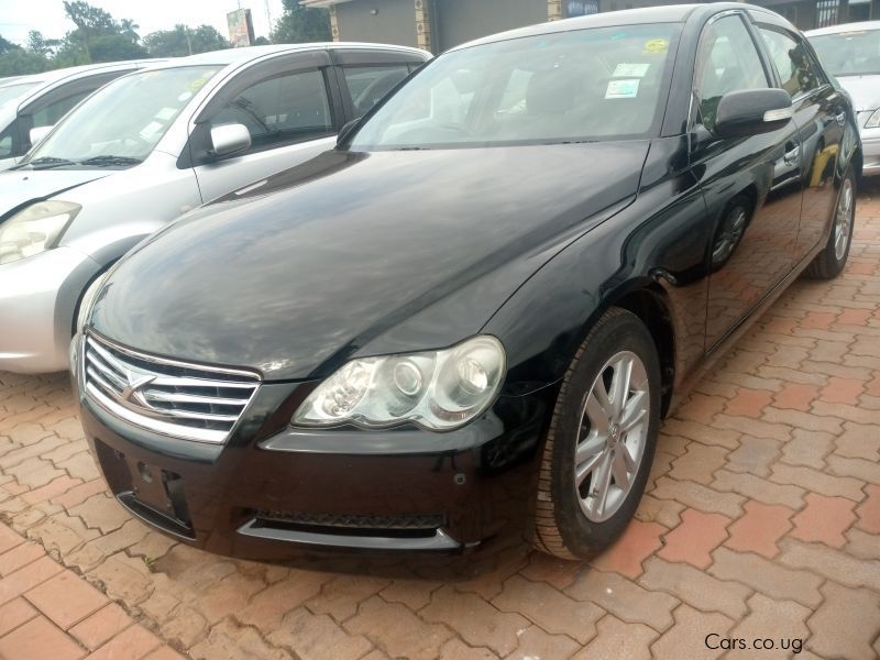 Toyota MARK X in Uganda