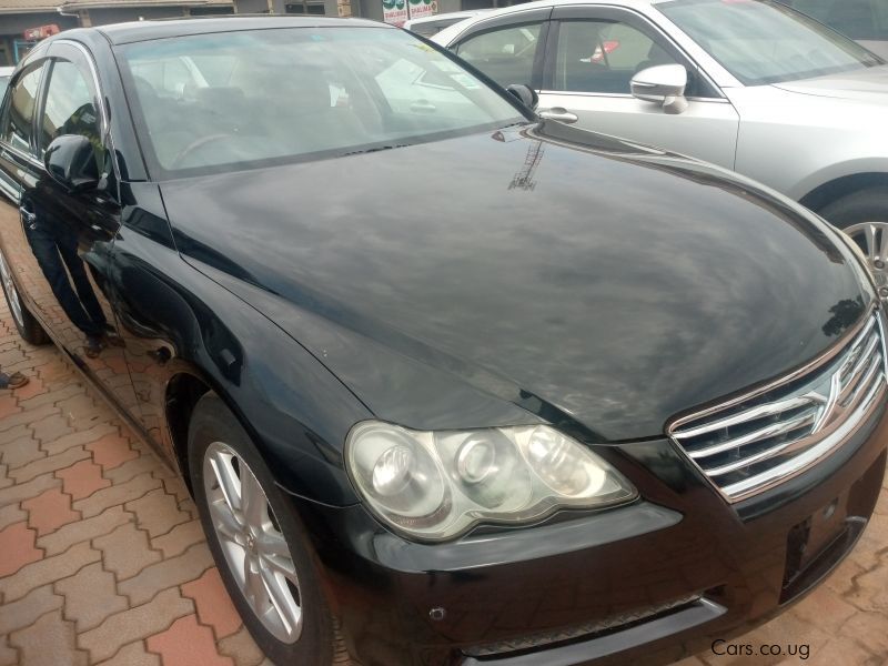 Toyota MARK X in Uganda