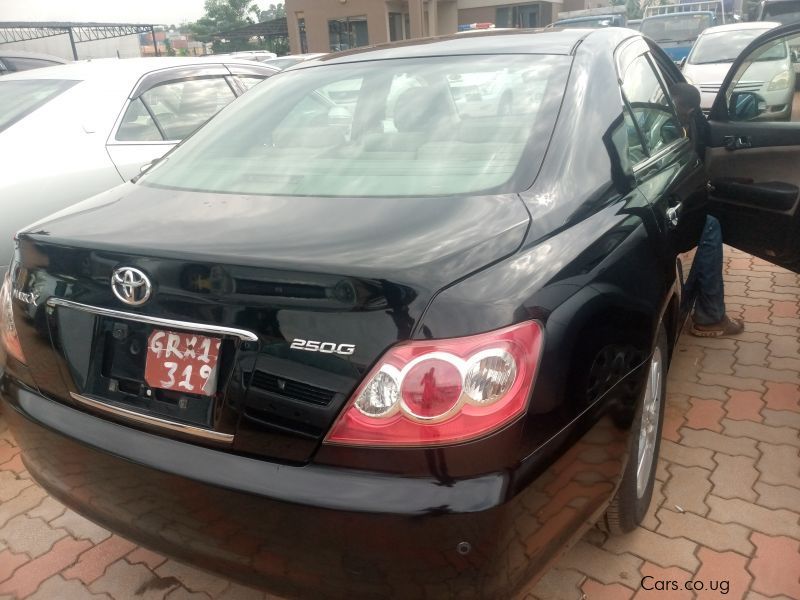 Toyota MARK X in Uganda