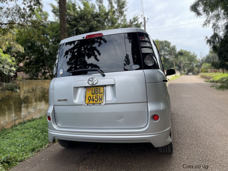 Toyota Sienta in Uganda