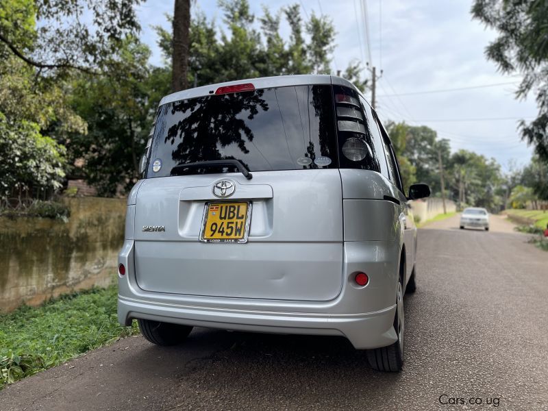 Toyota Sienta in Uganda