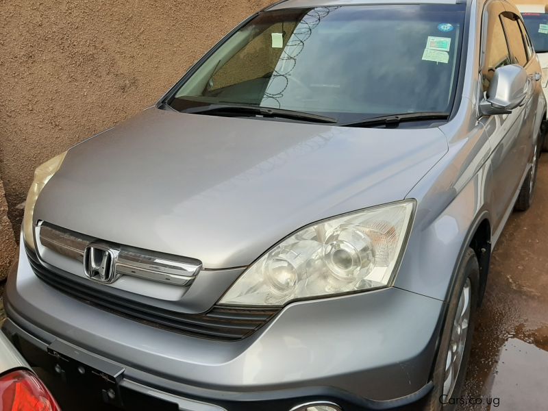 Honda CR-V in Uganda