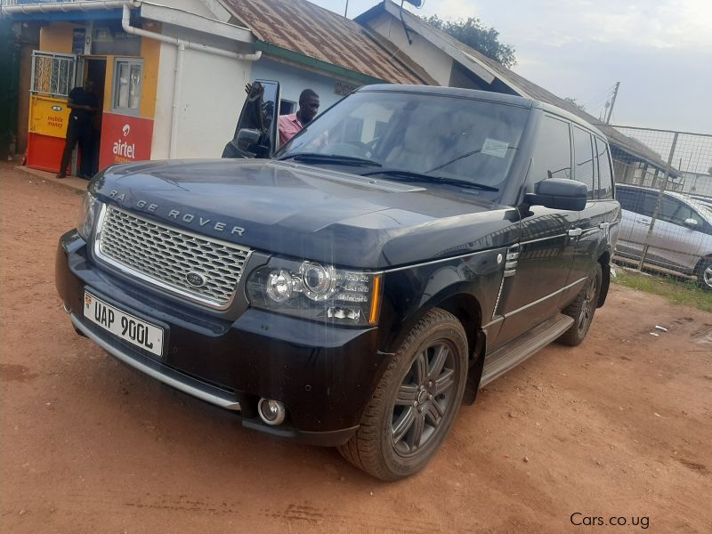 Land Rover Range Rover in Uganda