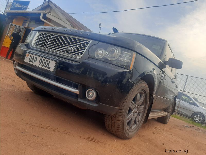 Land Rover Range Rover in Uganda