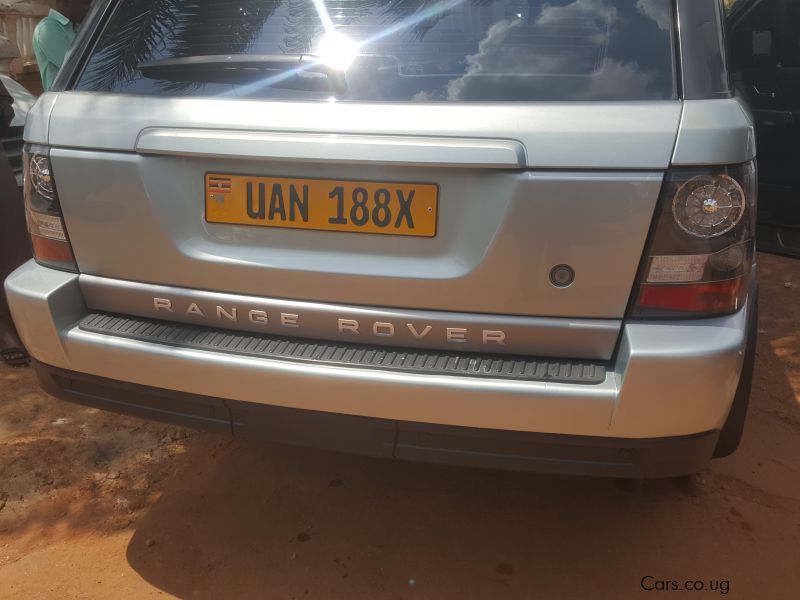 Land Rover rangerover in Uganda