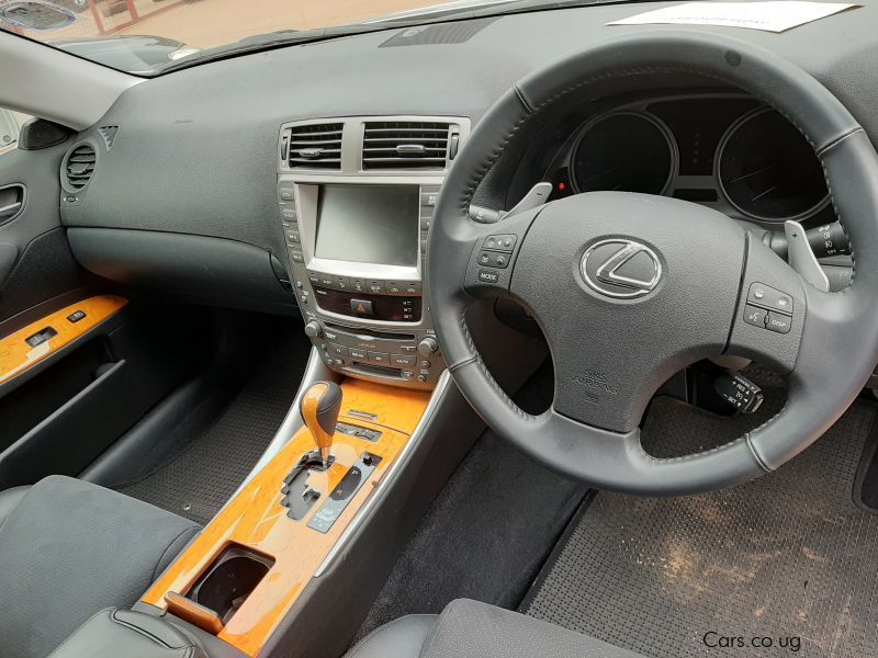 Lexus IS 230 in Uganda