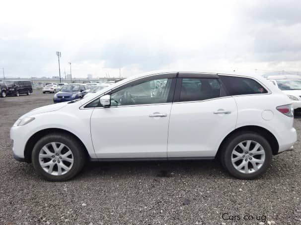 Mazda CX-7 in Uganda