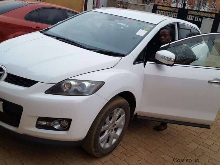 Mazda CX-7 in Uganda