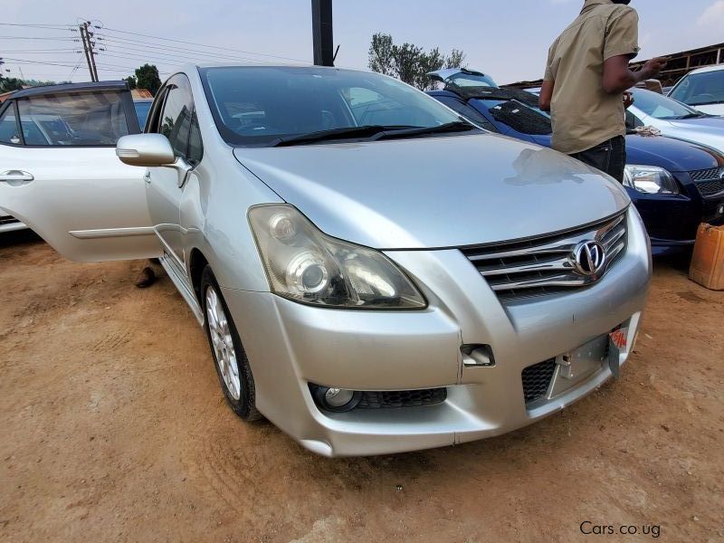 Toyota BLADE in Uganda
