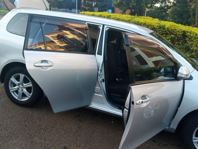 Toyota Filder in Uganda