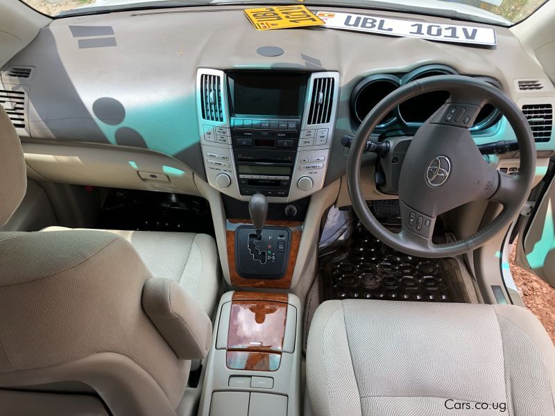 Toyota Harrier in Uganda