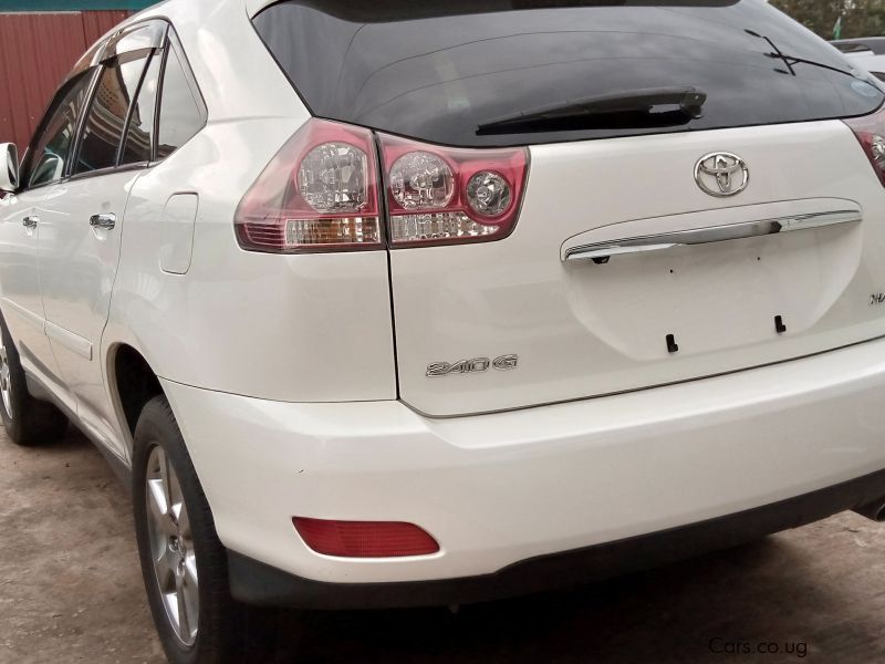 Toyota Harrier in Uganda