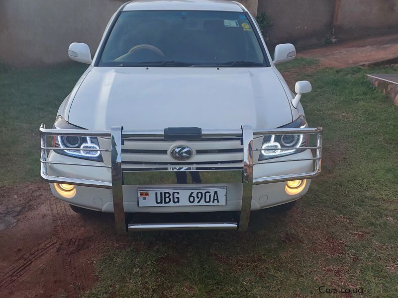 Toyota Kluger in Uganda