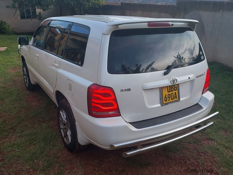 Toyota Kluger in Uganda