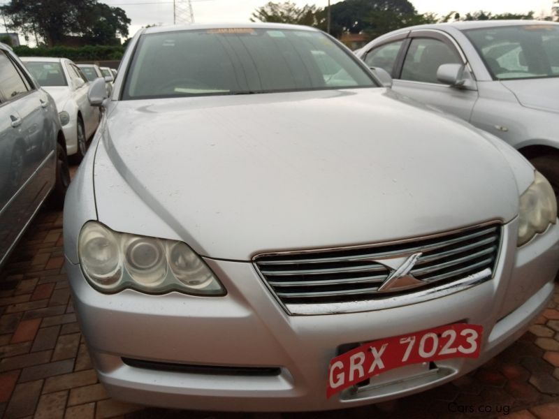 Toyota MARK X in Uganda