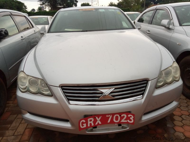 Toyota MARK X in Uganda