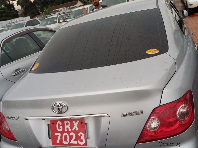 Toyota MARK X in Uganda